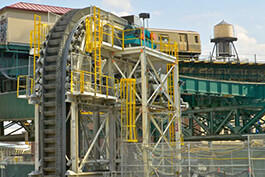 sidewall belt conveyor for mineral industry