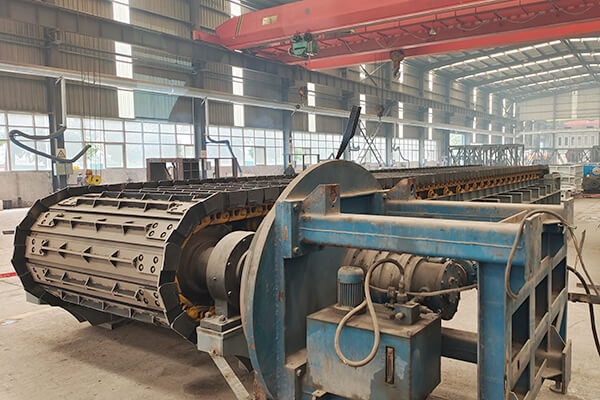 apron feeder for coal mine