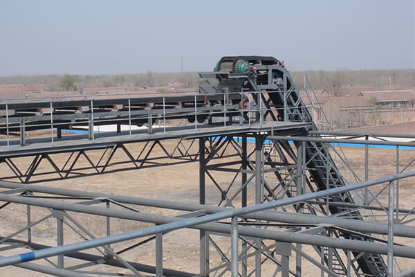 corrugated sidewall belt conveyor