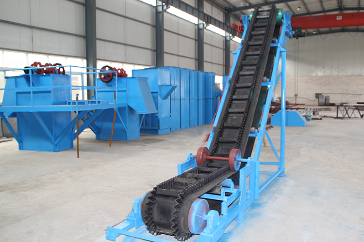 inclined belt conveyor