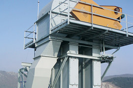 Structure design and improvement method of Chain bucket elevator