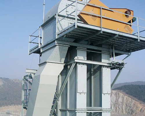 Structure design and improvement method of Chain bucket elevator