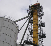 The Installation of Belt bucket elevator's belt and hopper