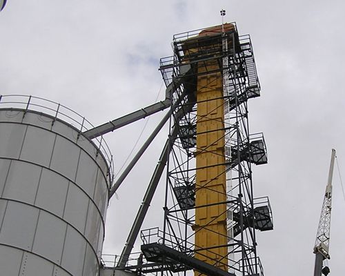 The Installation of Belt bucket elevator's belt and hopper