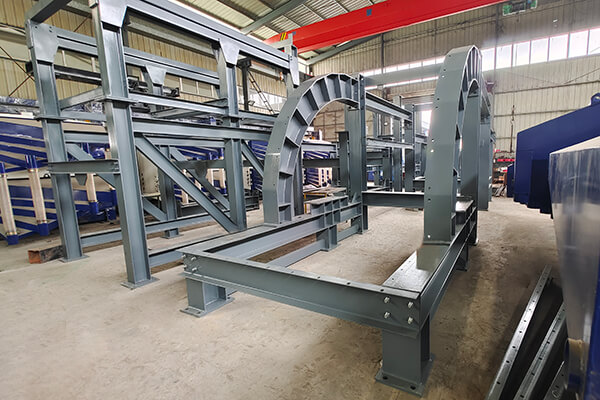 sidewall belt conveyor for wast